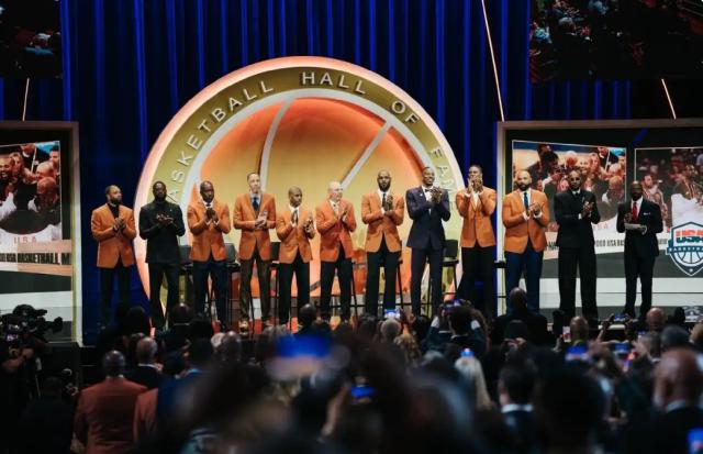 【观察】传奇定格！梦八兄弟登高处 遍插茱萸少一人